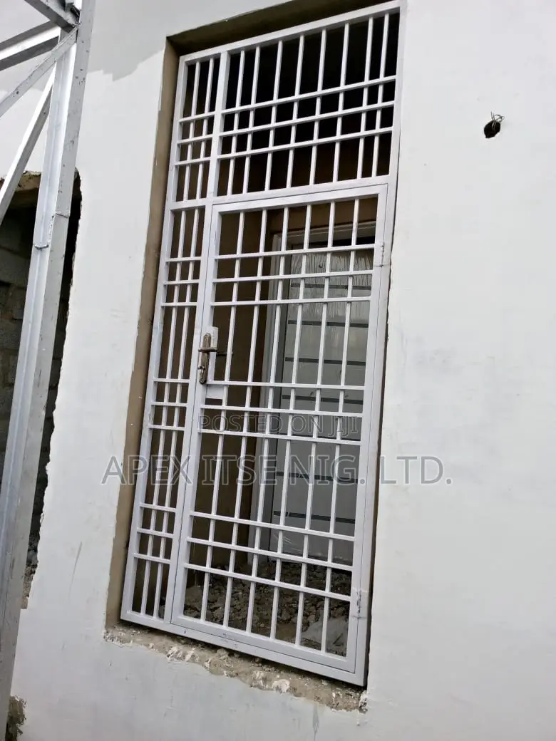 Door Gate Full Height