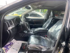 Toyota Highlander 2015 Black