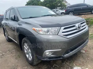 Toyota RAV4 3.5 Limited 4x4 2012 Burgundy