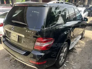 Mercedes-Benz M Class ML 350 4Matic 2011 Black
