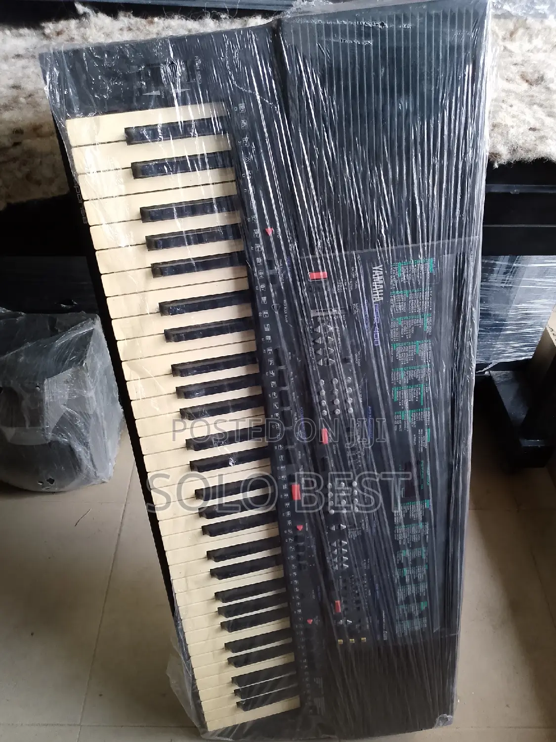 PRS 400 Yamaha Keyboard