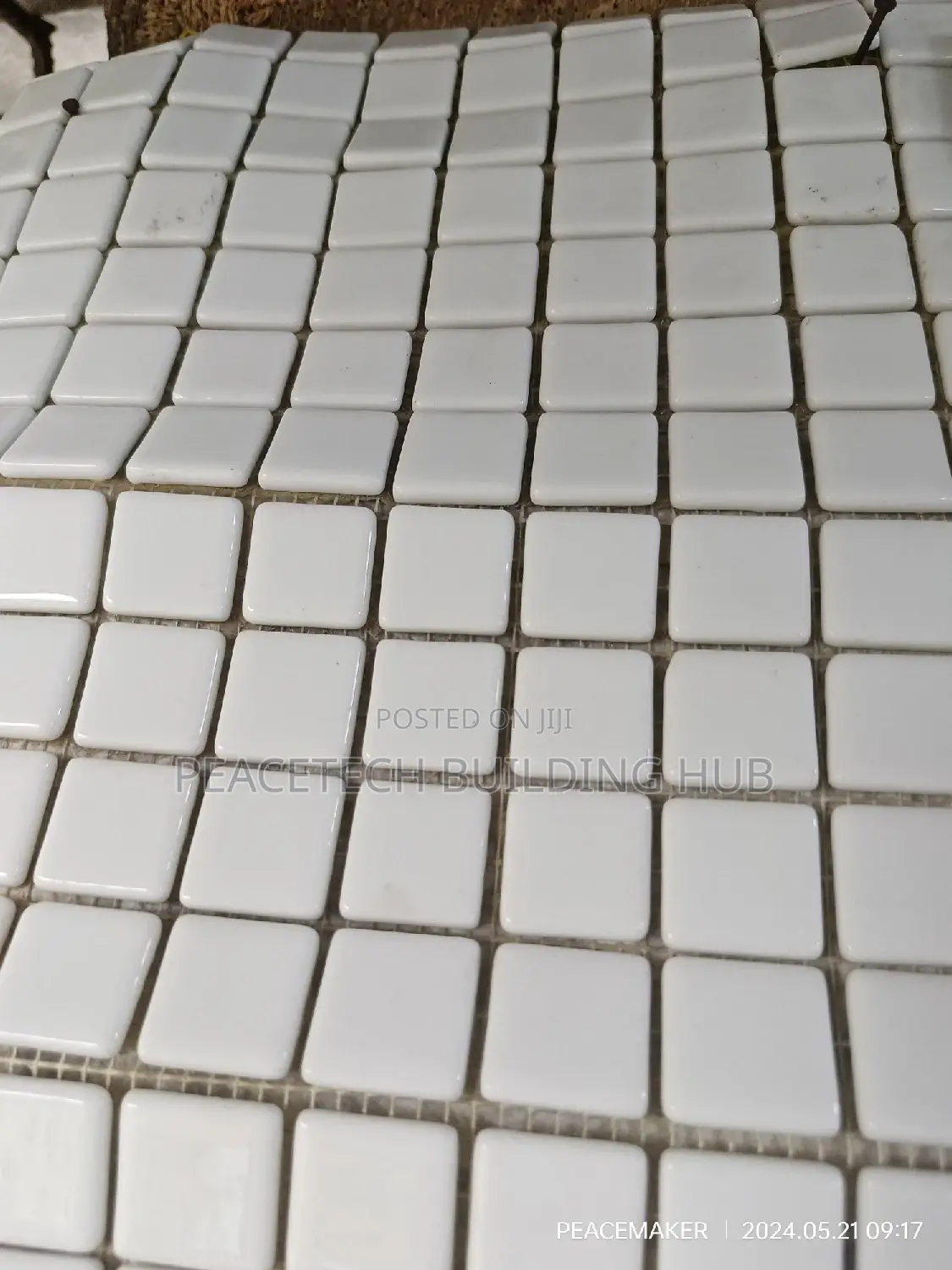Quality White Mosaic Crystal