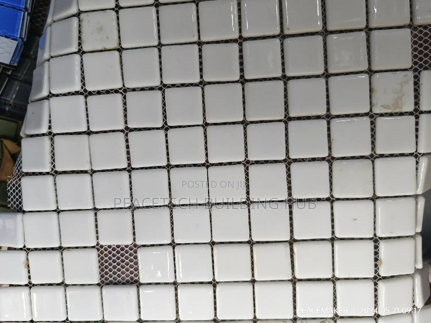 Quality White Mosaic Crystal