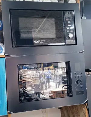 Black in Built 25 Liter Microwave Available With Warranty