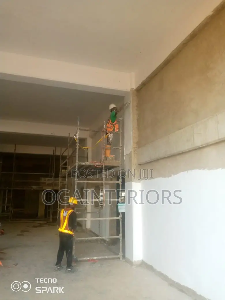 Wall Screeding