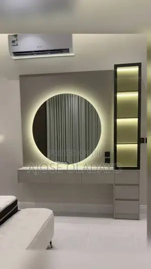 Irregular Mirror Design