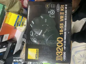 Photo - Uk Used Nikon D3200 With 18-55 Mm Lens