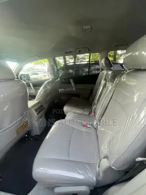 Toyota Highlander Limited 3.5l 4WD 2013 Burgundy