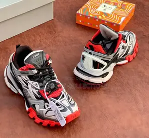 2024 Drip * *_NEW2024 BALENCIAGA TRACK Sneakers“