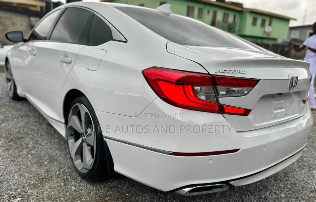 Honda Accord 2019 White