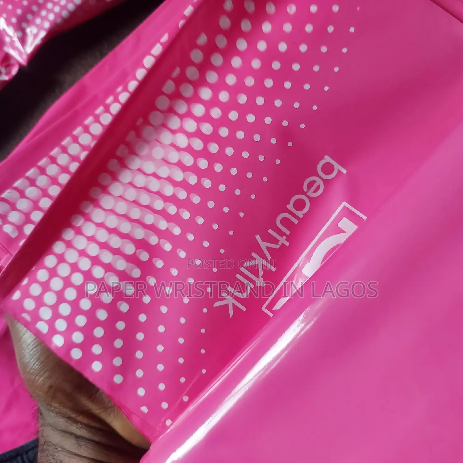 Nylons Customization