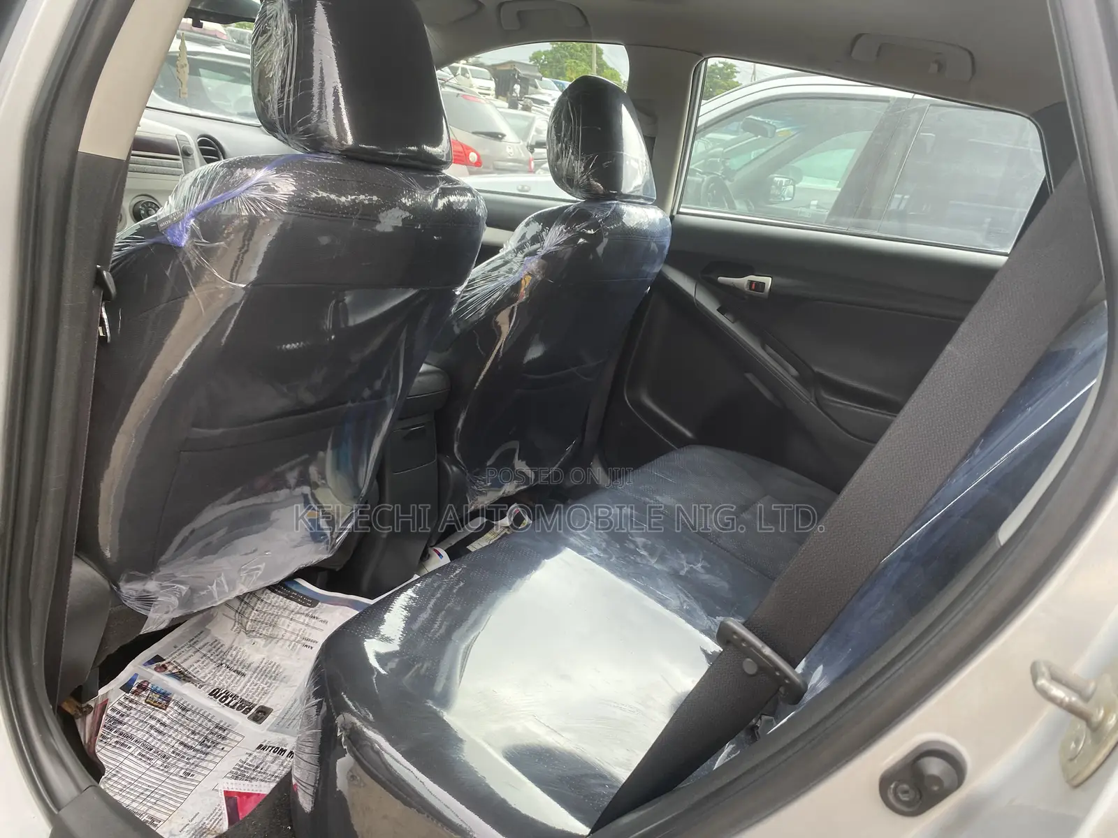 Pontiac Vibe 2010 Silver