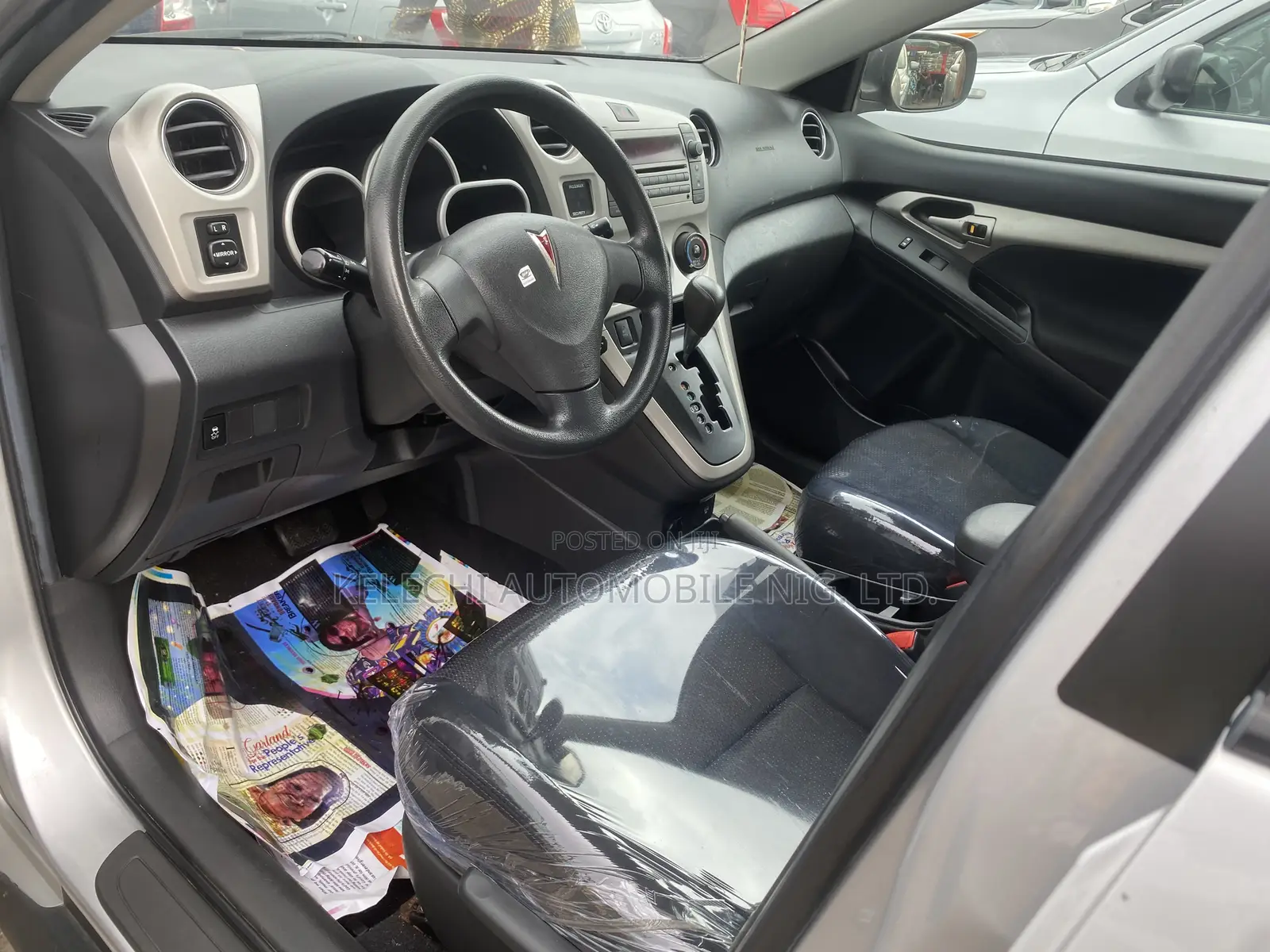 Pontiac Vibe 2010 Silver