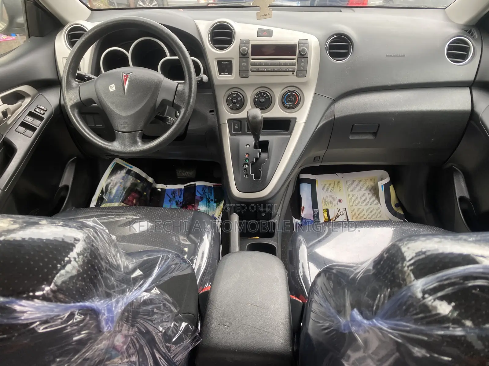 Pontiac Vibe 2010 Silver