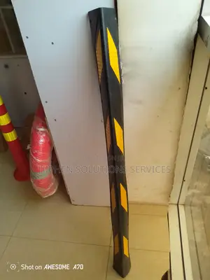 Road Corner Guard/Rubber