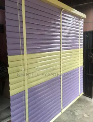 Mixed Color Venetian Blinds