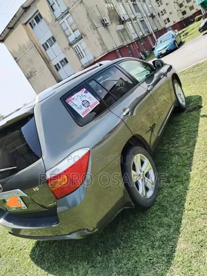 Toyota Highlander Limited 2010 Green