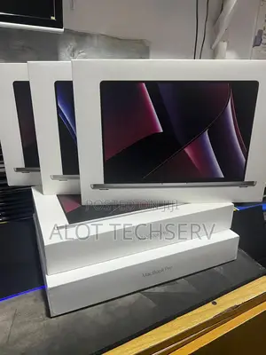 New Laptop Apple MacBook Pro 2023 M2 Max 14-Inch 16GB Apple M2 SSD 1T