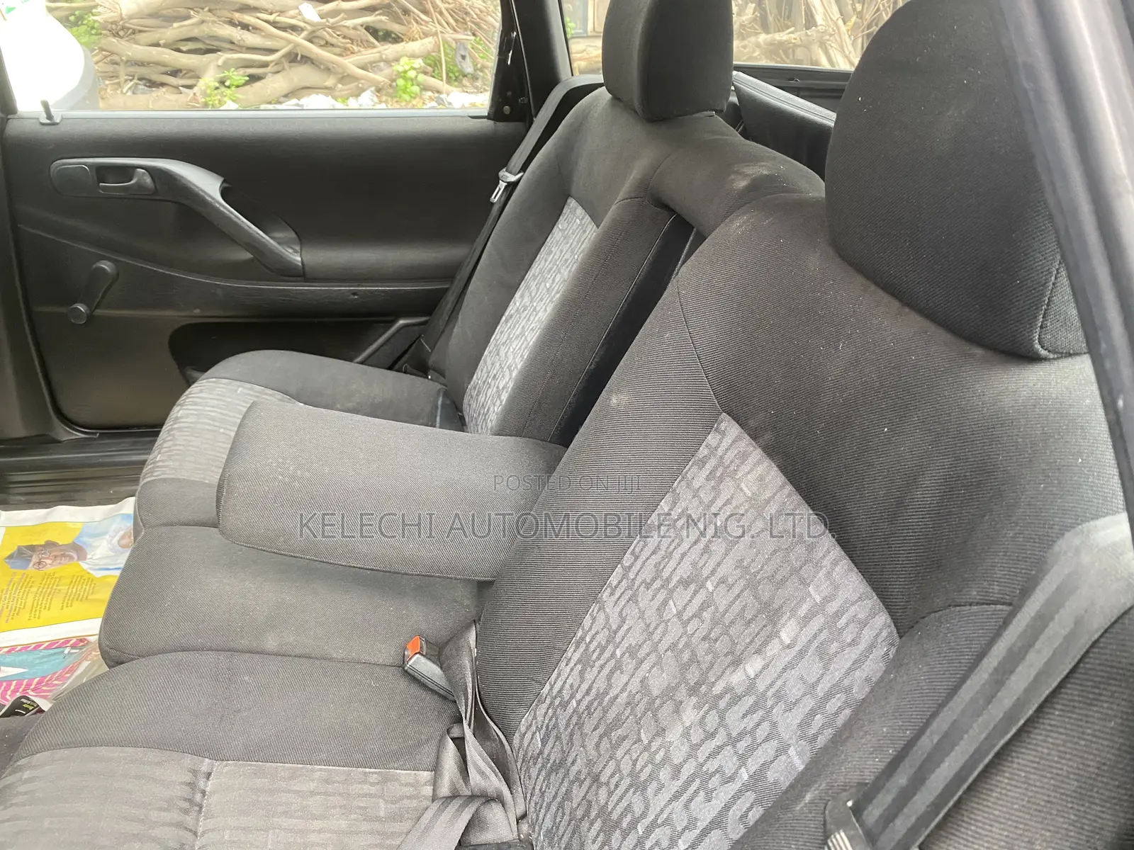 Volkswagen Passat 2001 Black