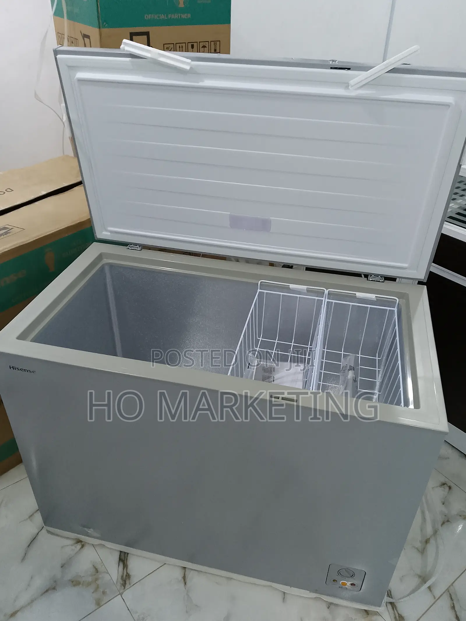 Hisense 297 Liters Deep Chest Freezer