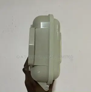 8 Core Fiber Optic Terminal Box 32x9.5x25 Cm