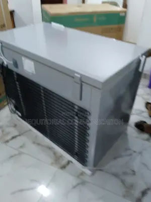 Originall Hisense Chest Freezer Silver