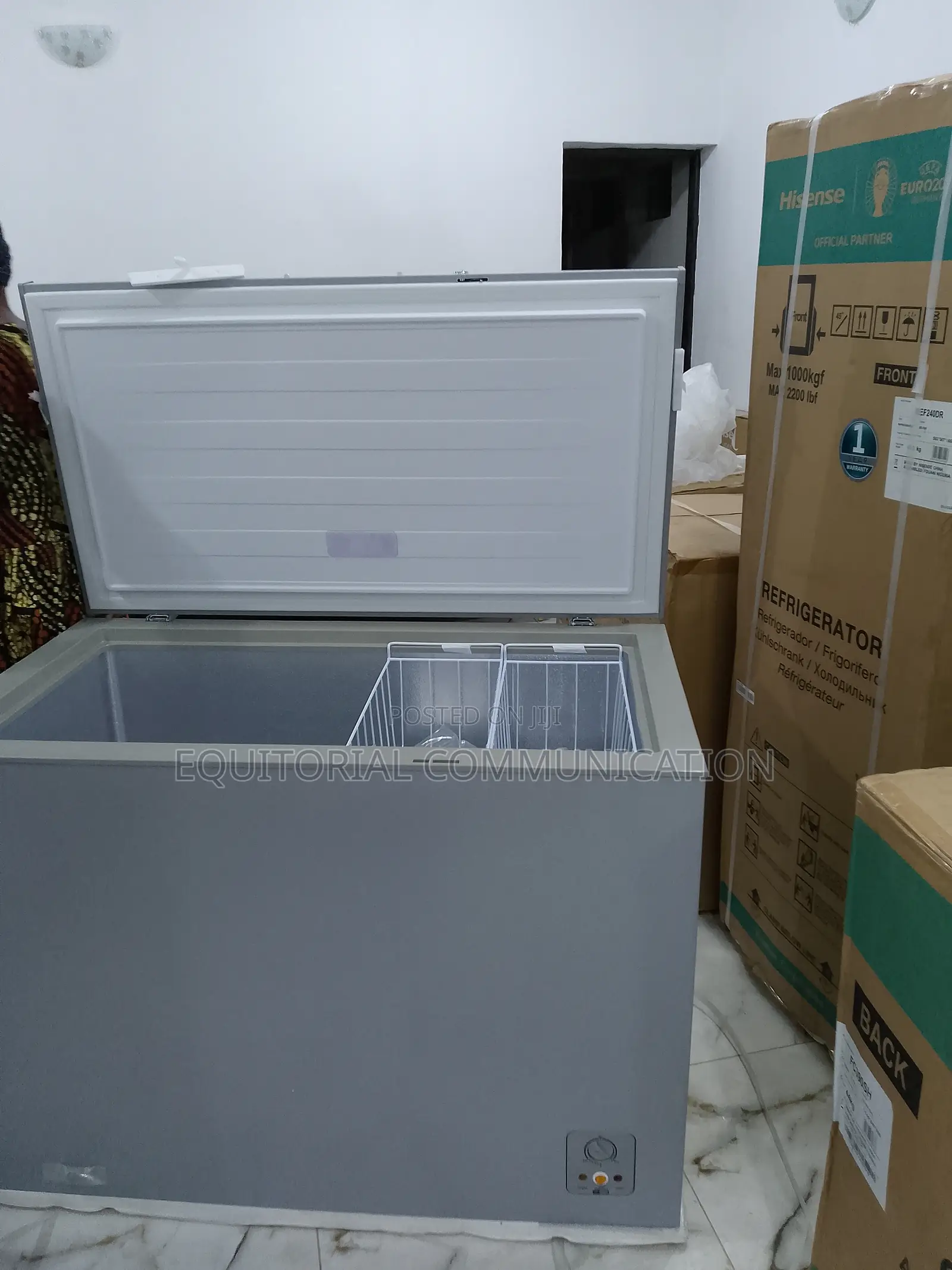 Originall Hisense Chest Freezer Silver
