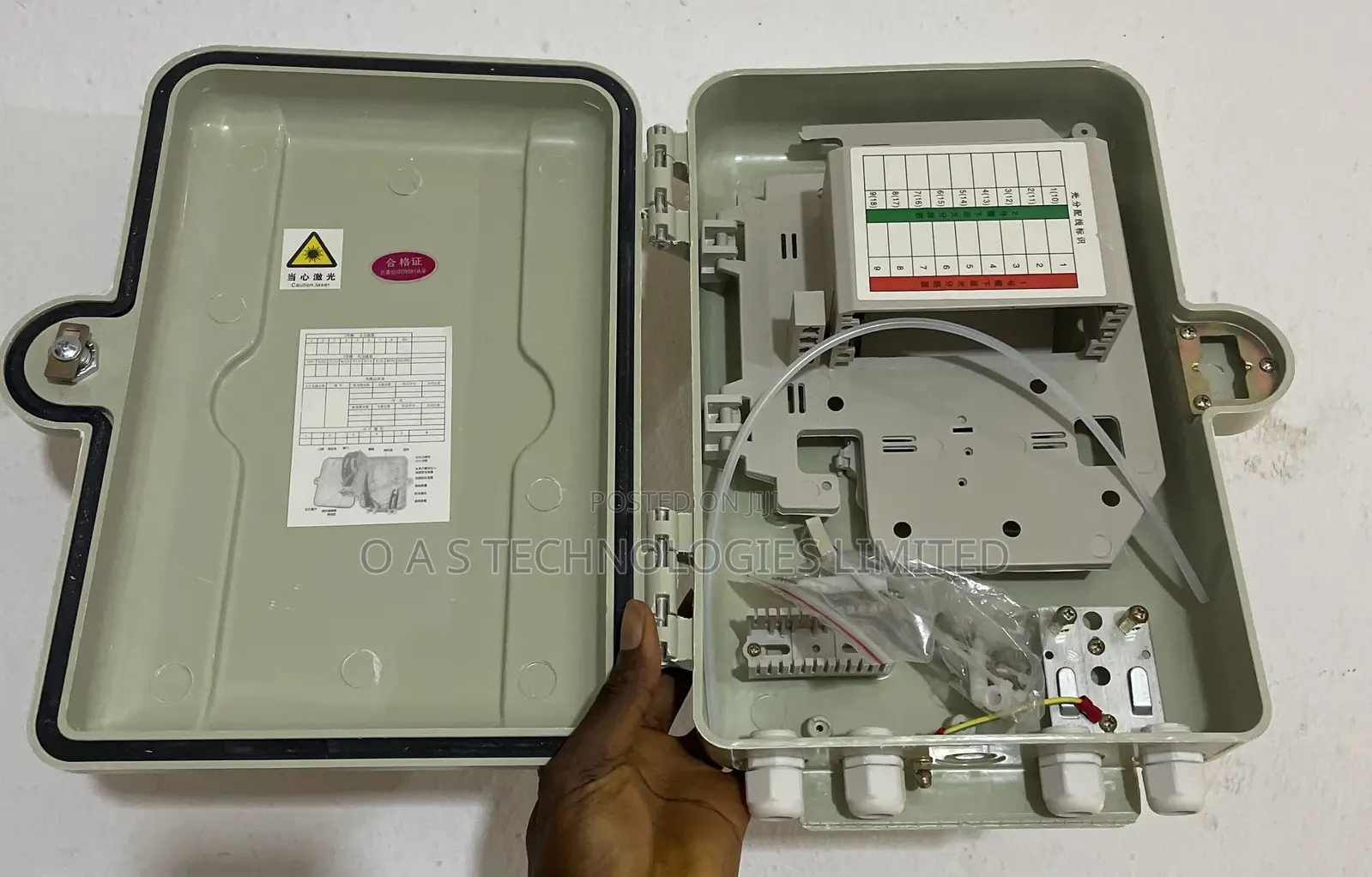 16 Core Fiber Optic Terminal Box 35x14x30 Cm