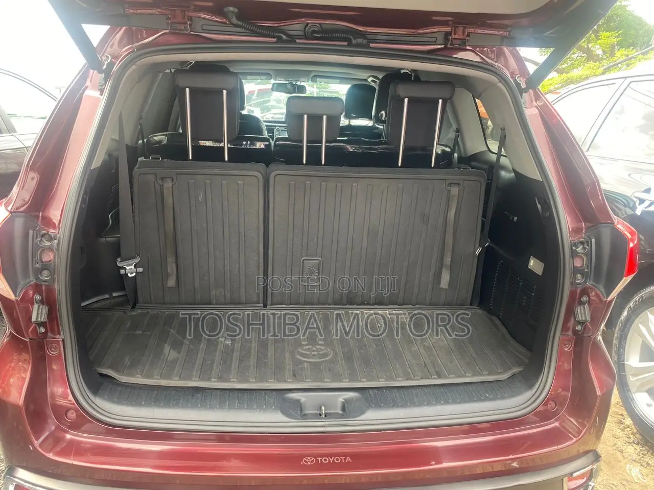 Toyota Highlander 2015 Red