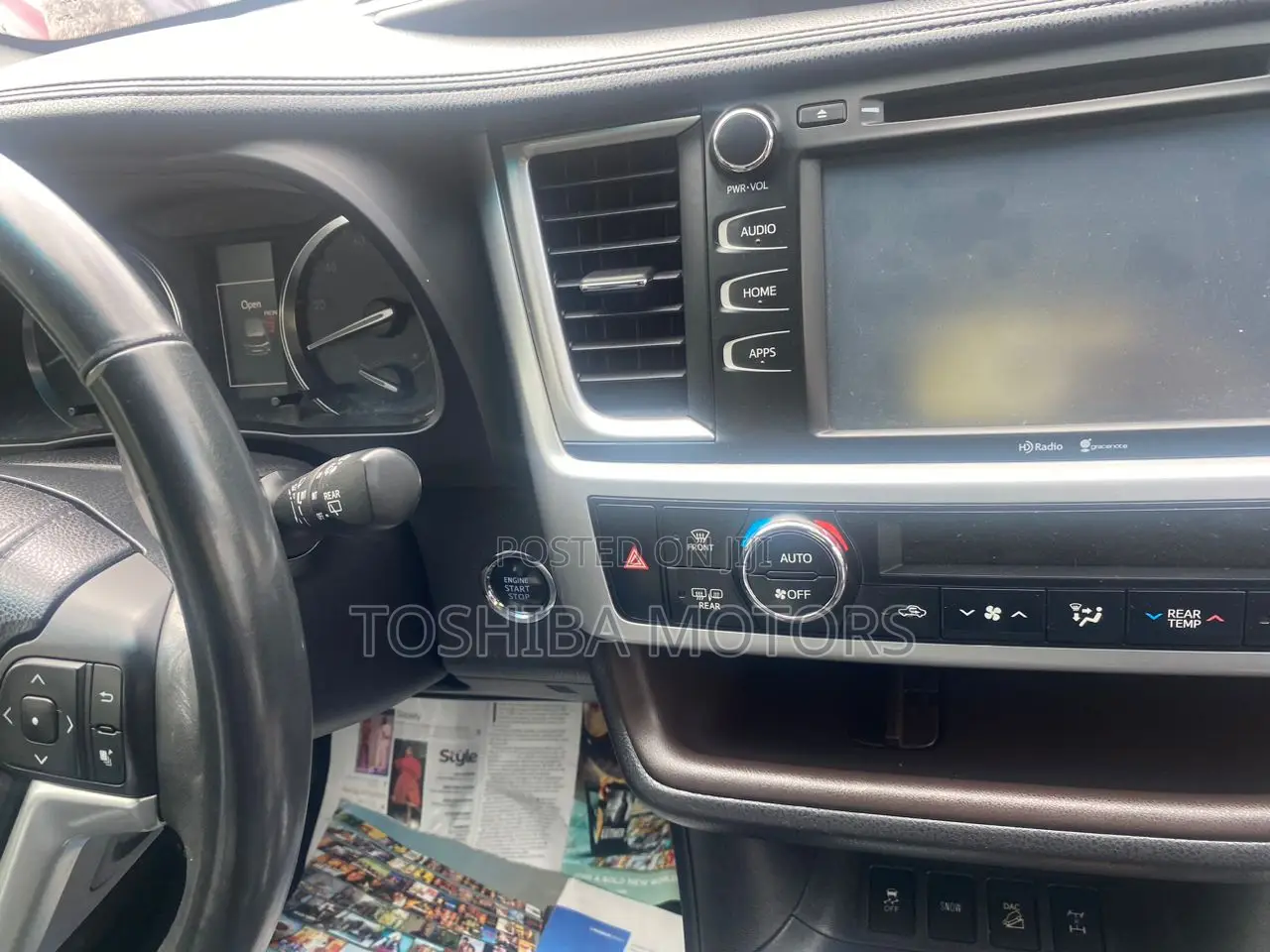 Toyota Highlander 2015 Red