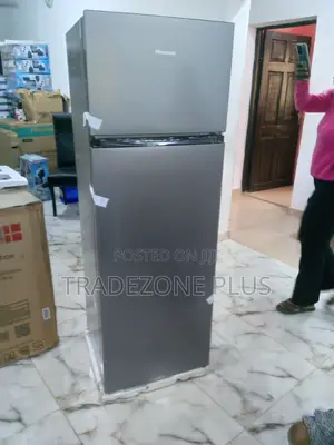 Hisense 240L Top Refrigerator