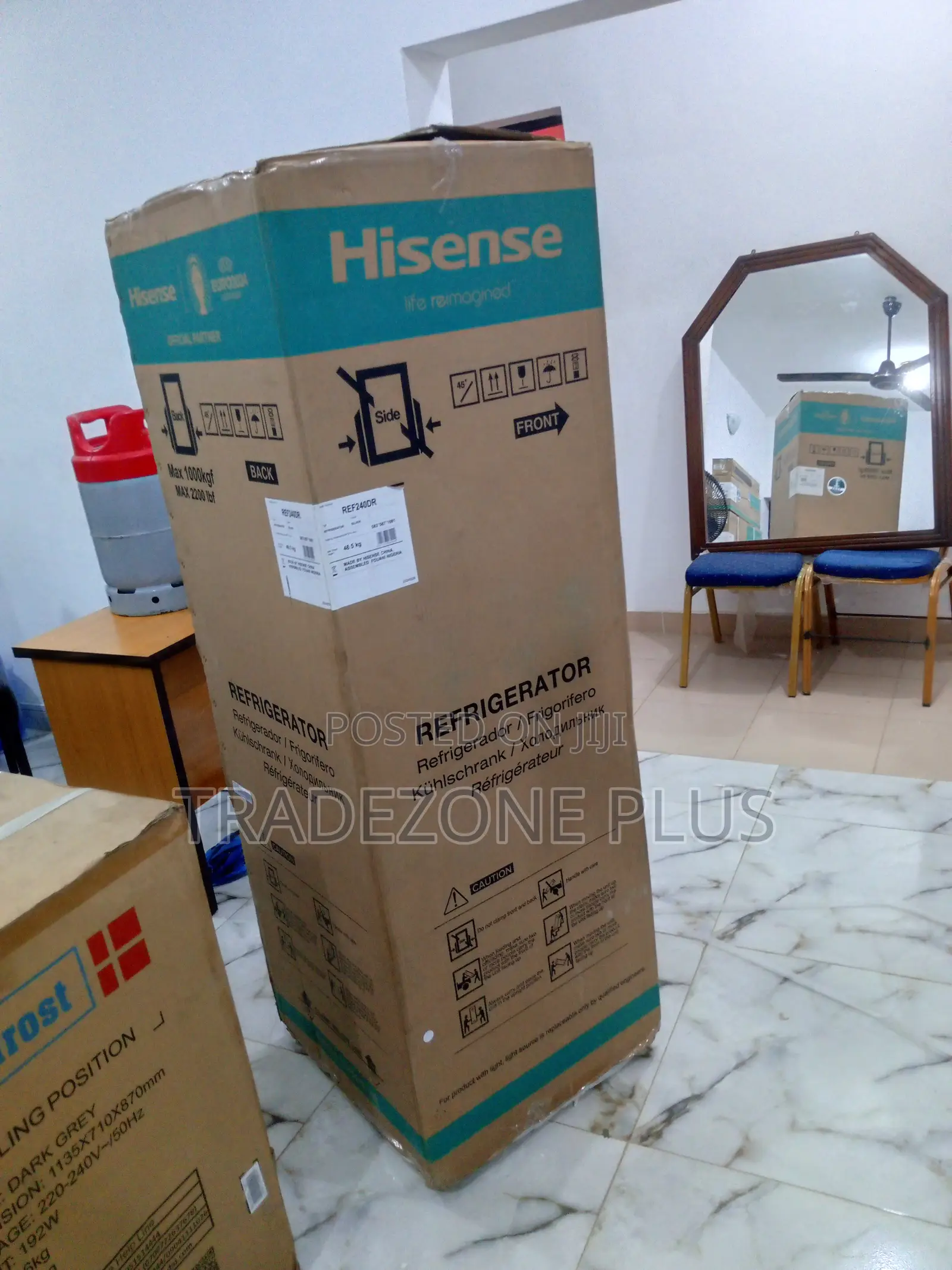 240lrt Hisense Top Freezer Refrigerator