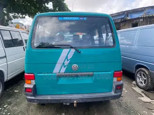 Volkswagen Transporter 2002 Green