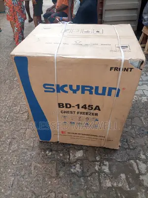 Skyrun Chest Freezer 145L