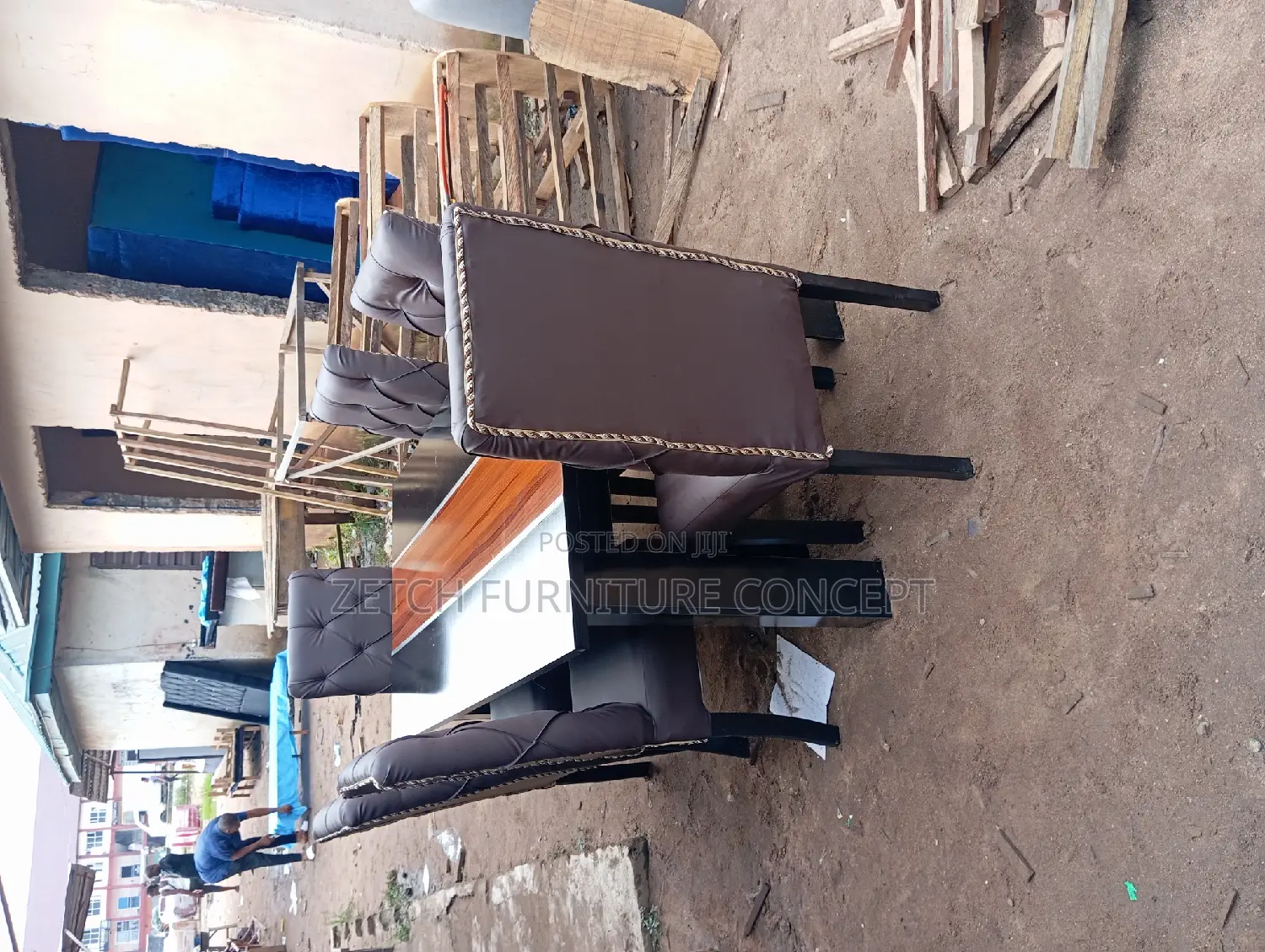 Standard 6 Seaters Dining Set