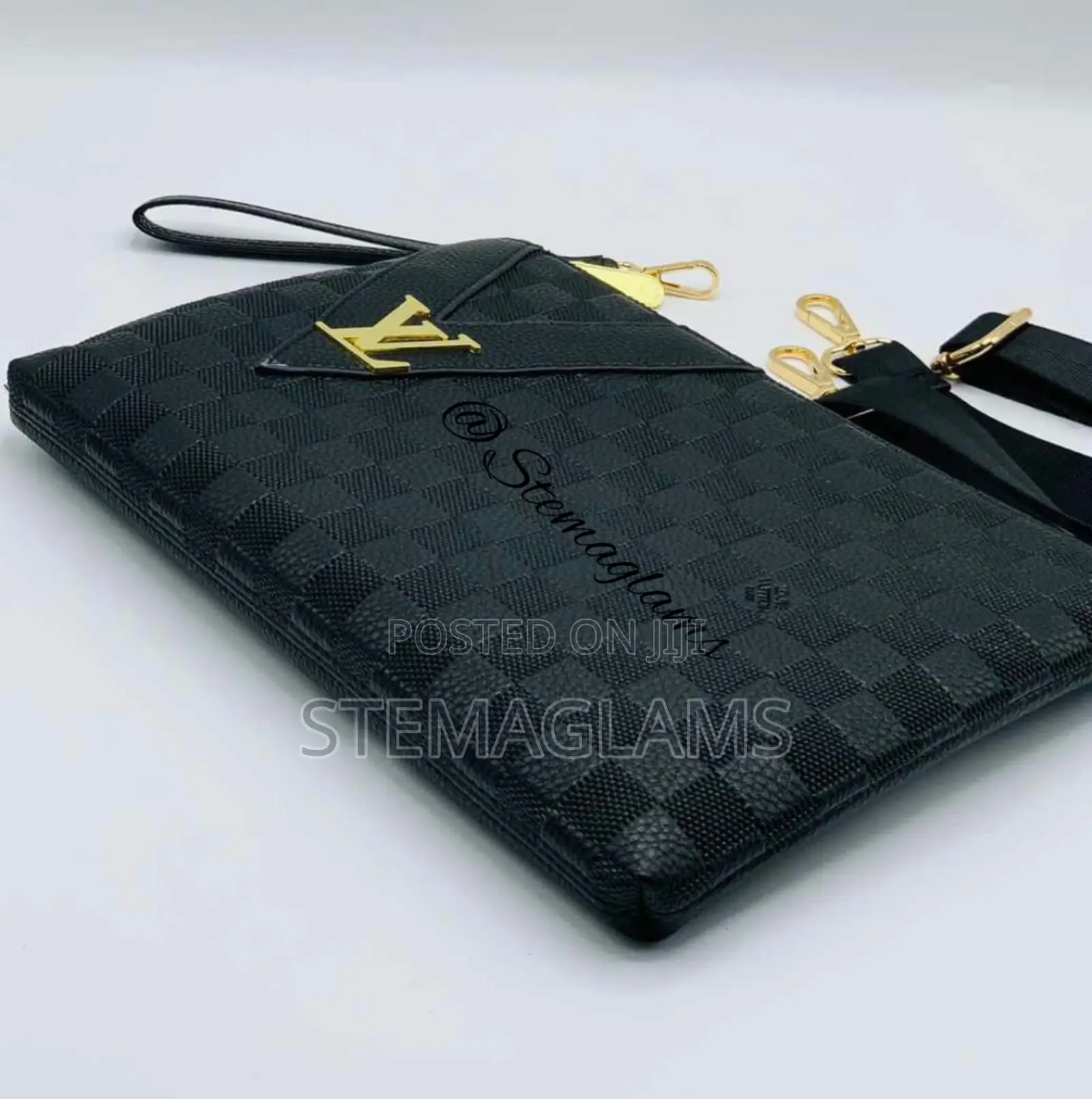LOUIS VUITTON Arm-Pit Purse