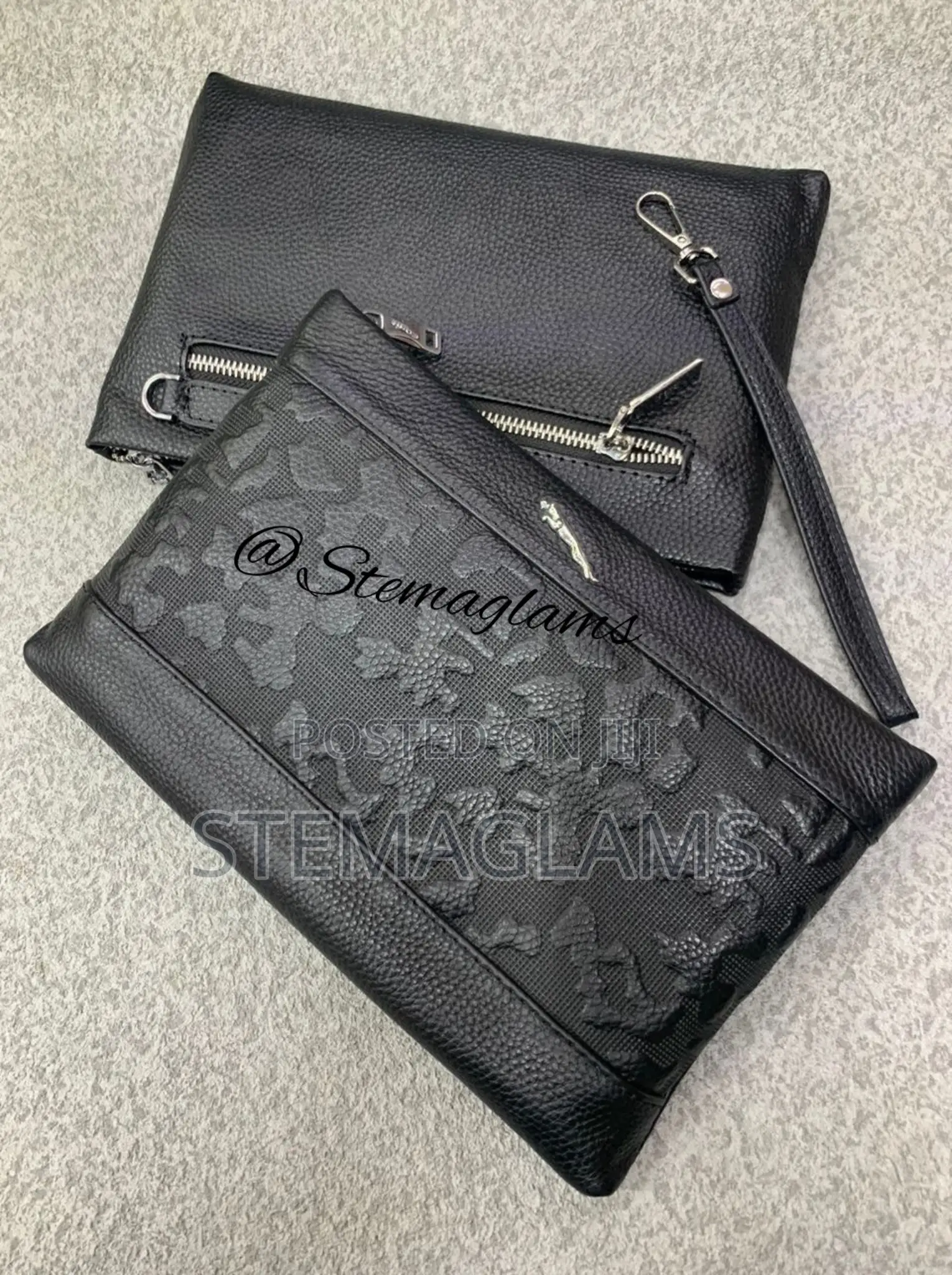 LOUIS VUITTON Arm-Pit Purse