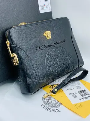 GUCCI Arm-Pit Purse High in Quality