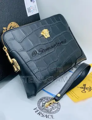 GUCCI Arm-Pit Purse High in Quality