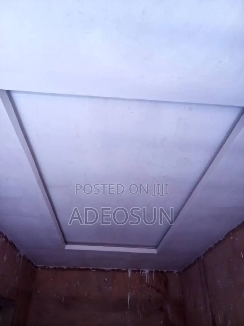 POP Ceilings and Screeding