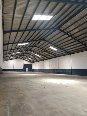 Sharp 1075sqm Warehouse at Mushi Oshodi Rd