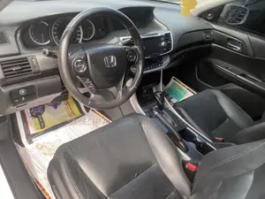 Honda Accord EX-L V-6 4dr Sedan (3.5L 6cyl 6A) 2014 White