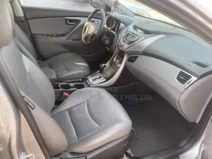 Hyundai Elantra 2013 Gray