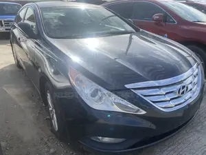 Hyundai Sonata 2013 Black