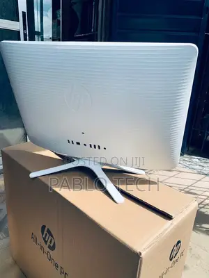 New Desktop Computer HP 200 G4 All-in-One 4GB Intel Core I3 HDD 1T