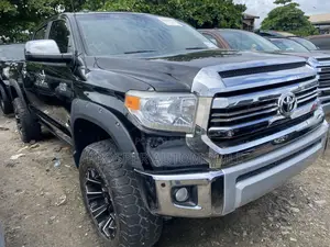 Toyota Tundra 2018 Black