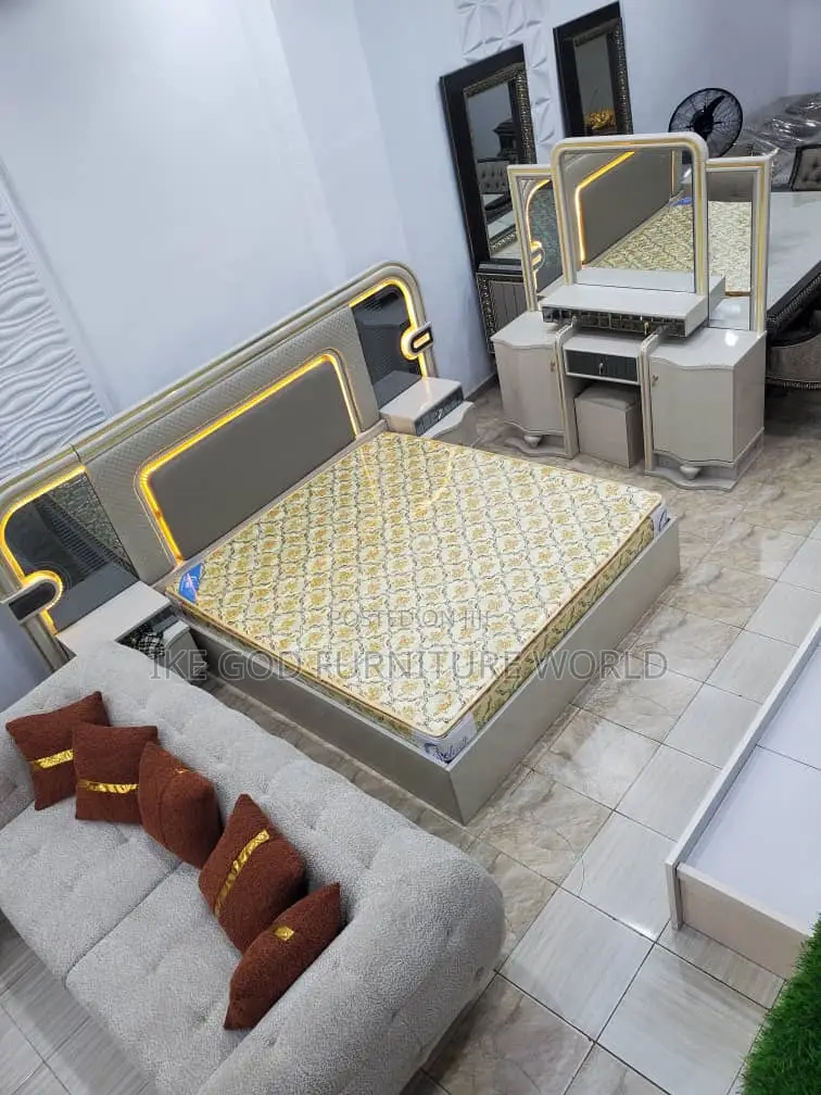 6by7 Imported Turkish Contemporary Bed With Dressing Mirror