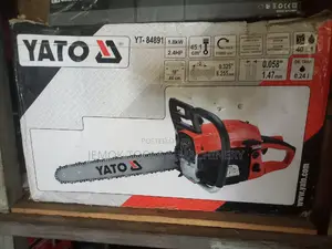 Petrol Chain Saw Machine