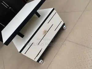 Well Crafted Center Table