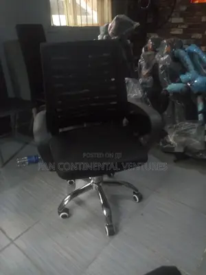 Ergonomic Swivel Chair